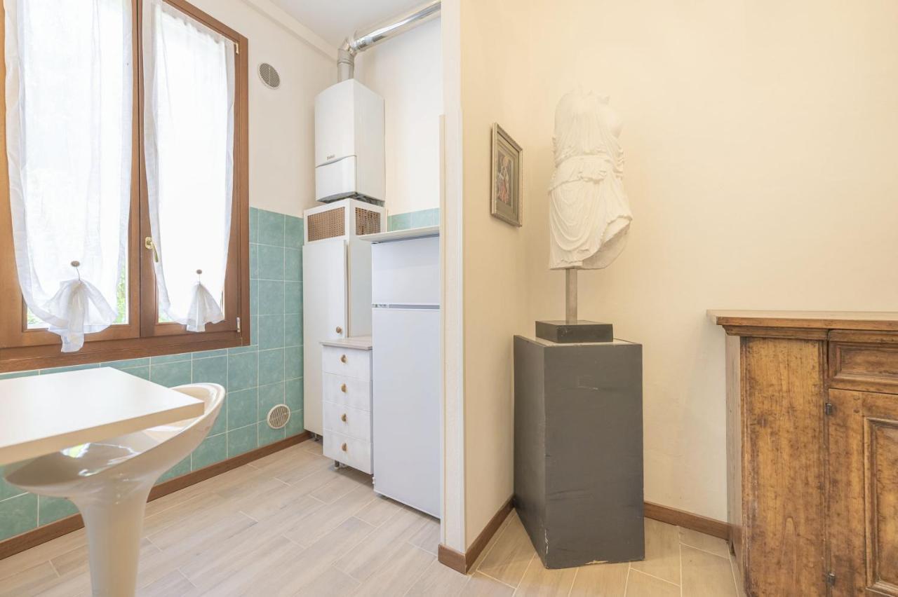 Arte E Cinema - 10 Min Da Venezia Apartment Местре Екстериор снимка