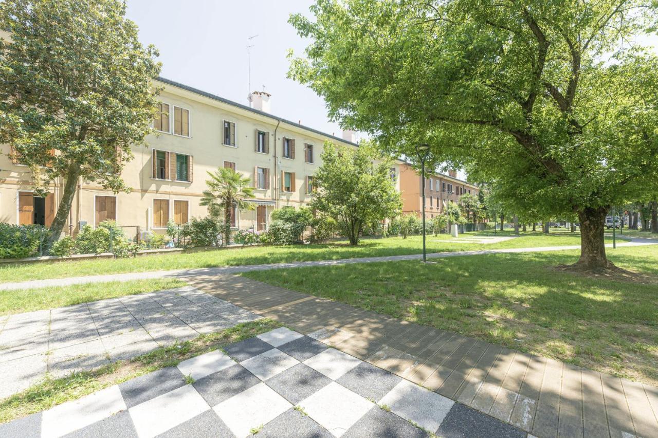 Arte E Cinema - 10 Min Da Venezia Apartment Местре Екстериор снимка